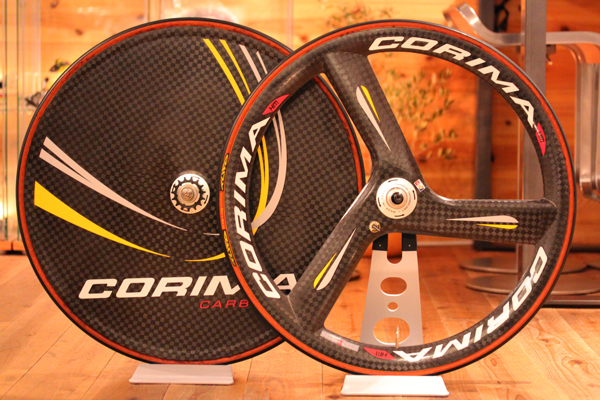 トラックレーサー必見！ CORIMA（コリマ）2D HM バトンホイール＆DISC