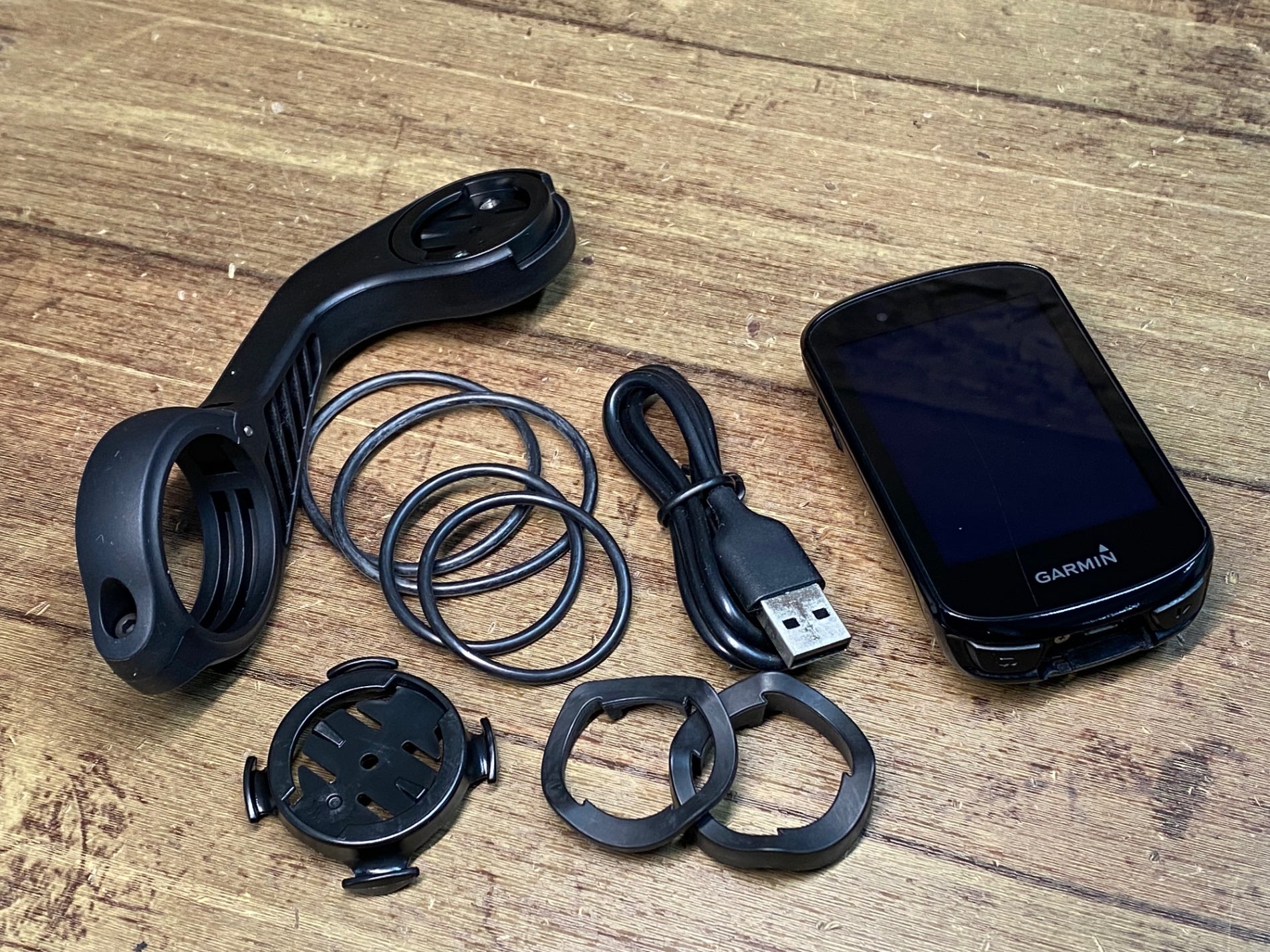 GARMIN Edge 830サイクルコンピューター 本体