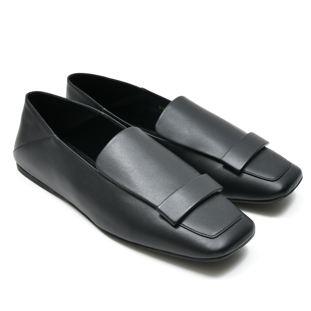 SERGIO ROSSI（セルジオロッシ）SR1 ナッパフラットモカシン