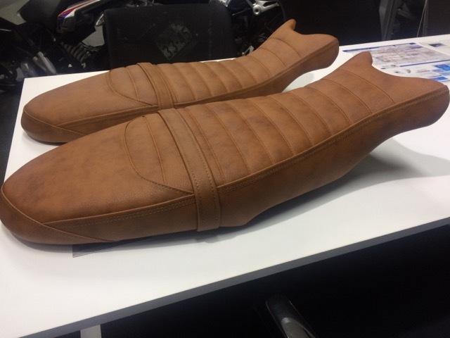 スクランブラー ハイシート - Motorrad Tsukuba ﾌﾞﾛｸﾞ