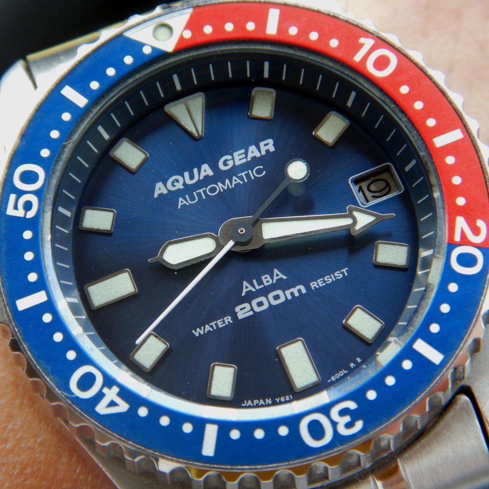 眩しいサンレイブルー アルバ アクアギア Y621-6000 | 泥沼時計収集メモ