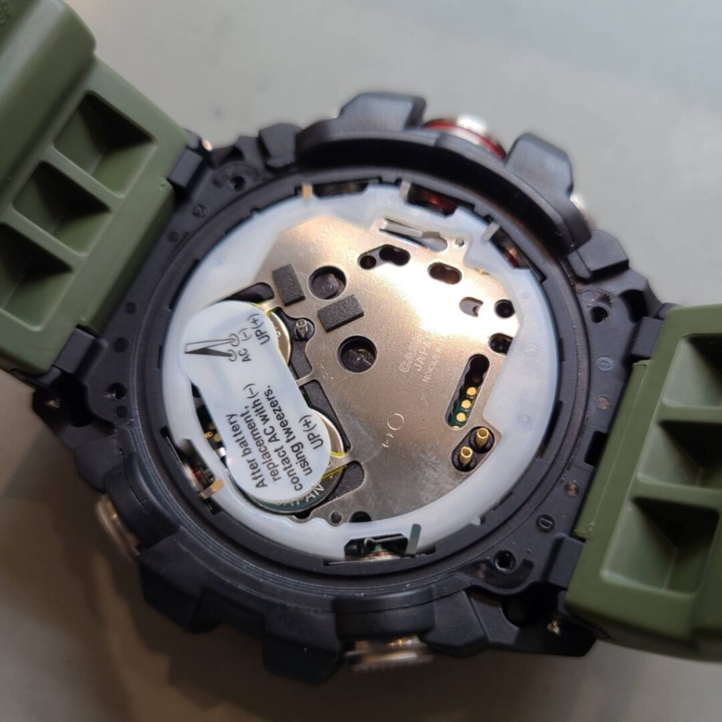 G-SHOCK（ジーショック）GG-1000 の電池交換 | BROOCHブローチ時計