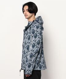 A BATHING APE（アベイシングエイプ）の「BAPE X COACH WINDBREAKER M