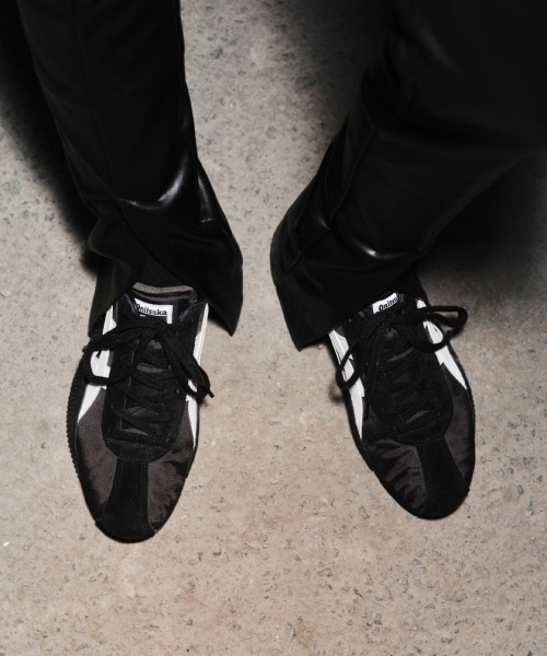 ACROMOUNT / アクロモント（スニーカー）｜Onitsuka Tiger（オニツカ