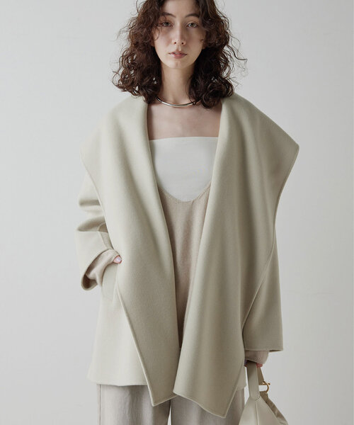 GALLARDAGALANTE（ガリャルダガランテ）の「リバーショールコート