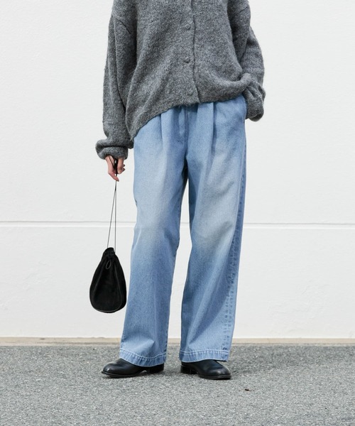 かぐれ（カグレ）の「フェードデニムイージーパンツ（デニムパンツ