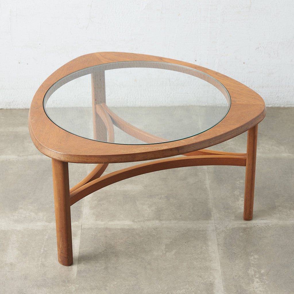 67242][Nathan] Triangle glass top table – camori ヴィンテージ家具