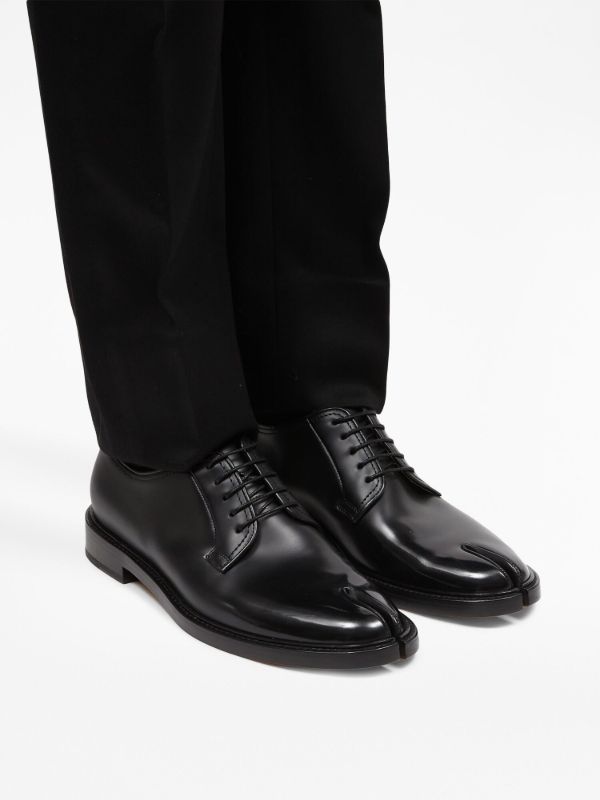 Maison Margiela Tabi ダービーシューズ | ブラック | FARFETCH JP