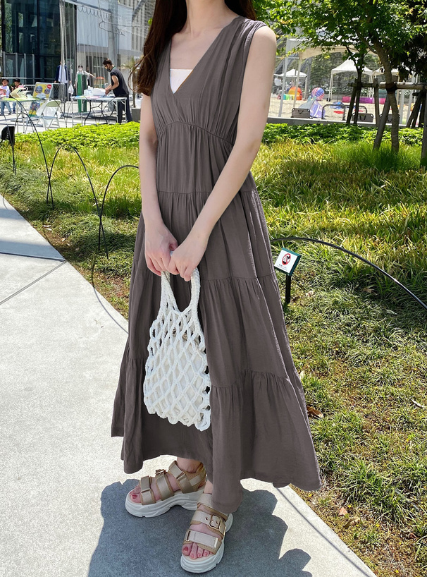 リボン付きVネックノースリーブティアードワンピース[k8975a