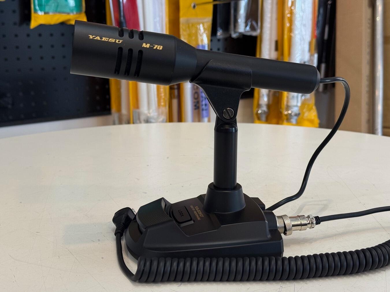 Second Hand Yaesu M-70 Desktop Microphone | Radioworld UK