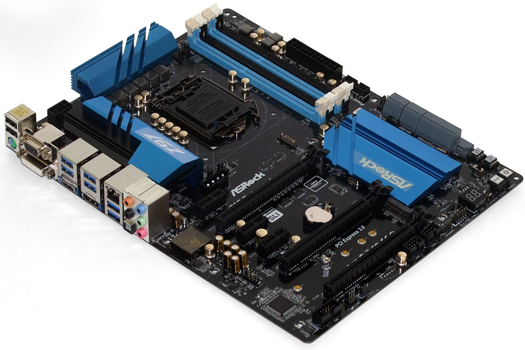 ASRock Z97 Extreme4 - Intel Z97 Express: Five Enthusiast