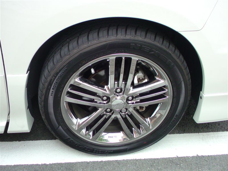 日産純正 E51エルグランド ライダー 純正ホイール のパーツレビュー