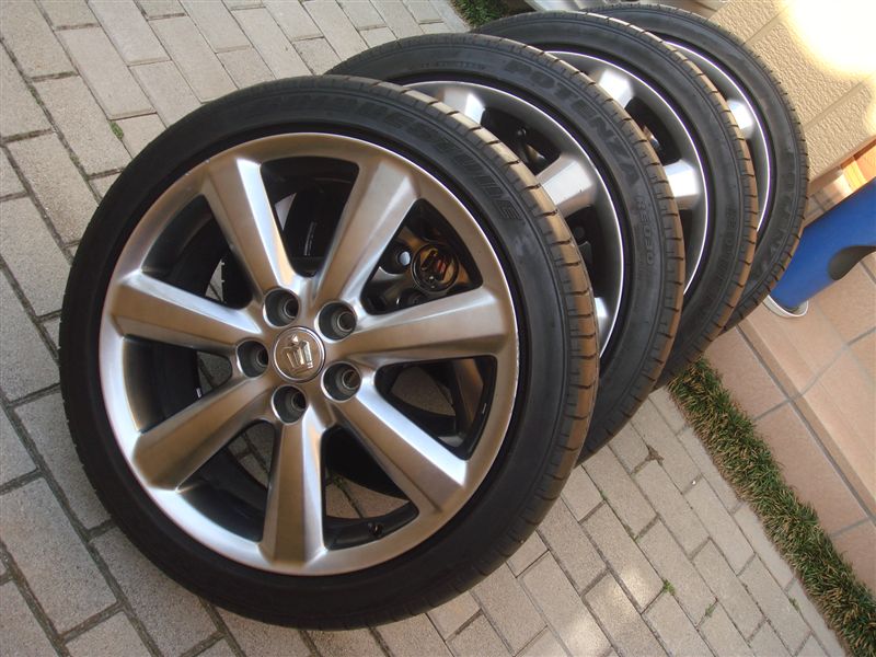 TOYOTA ZEROクラウン純正18インチ のパーツレビュー