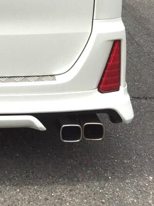 マフラーカッター位置調整（トヨタ ヴォクシー・80系）by 正ましゃ2