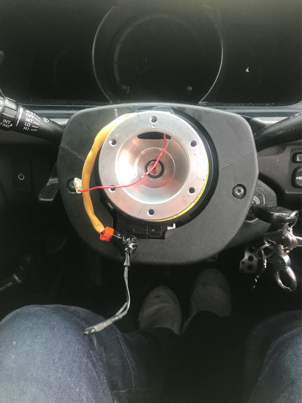 ワークスベル ラフィックス2取り付け その1（トヨタ ハイエースバン