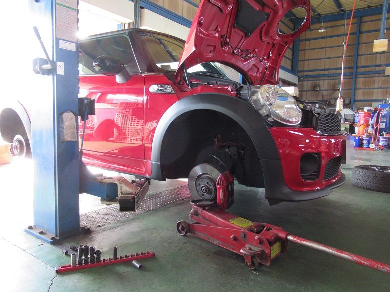 ビルシュタキャンペーンエントリー MINI R56 JCW ビルシュタインB14車