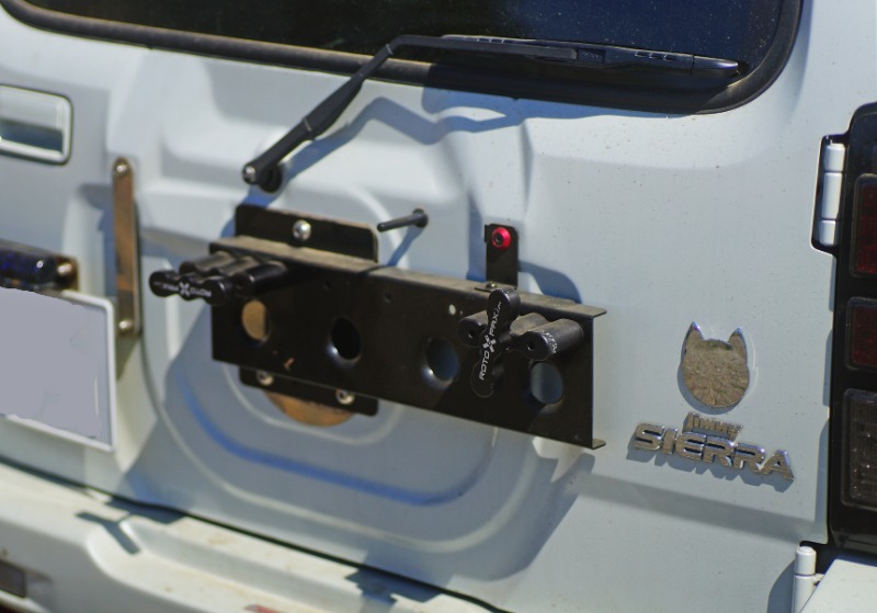 ロトパックスダブルマウントブラケット取り付けと（スズキ ジムニー