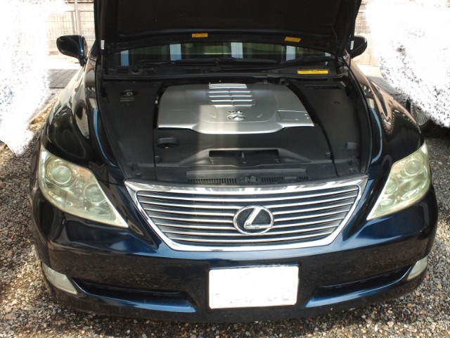 ヘッドライト交換①（レクサス LS・USF40系/UVF40系）by とのりも