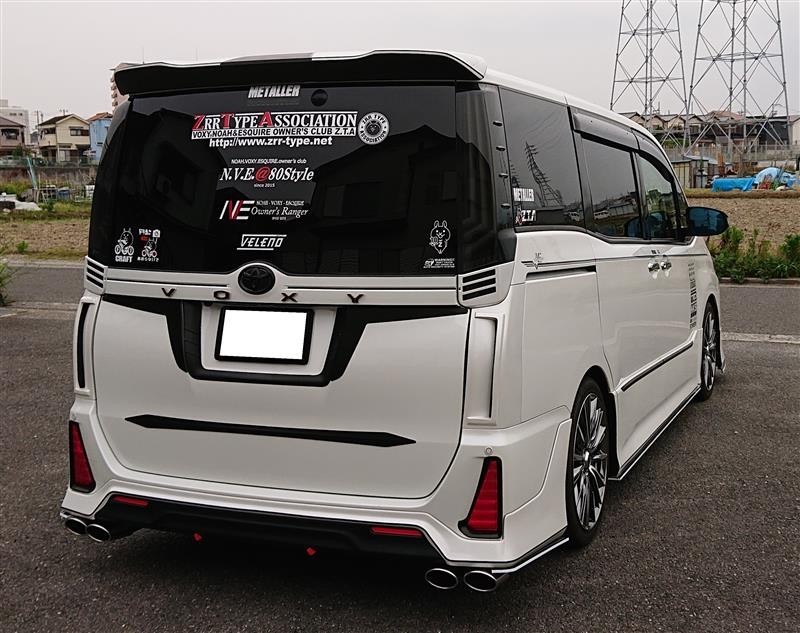 ROJAM DTMエキゾーストシステム 4本出しマフラー 装着（トヨタ