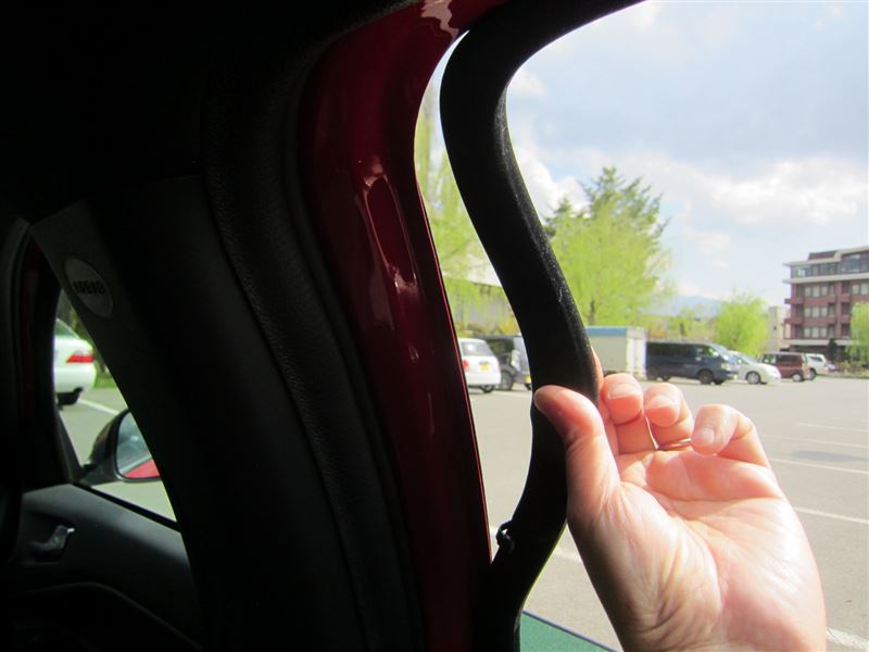 純正サンシェードキット取り付け（アルファロメオ ジュリエッタ・3代目