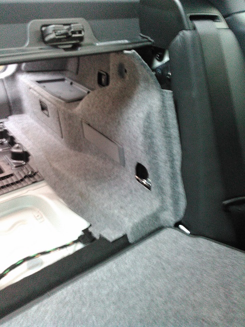 ARC カーボンリア タワーバーのDIY取り付け（BMW M3 クーペ・E92）by