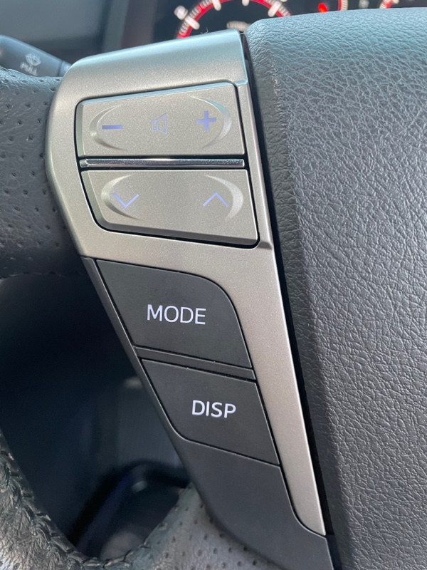 ステアリングスイッチLED打ち替え（トヨタ アルファード・20系）by