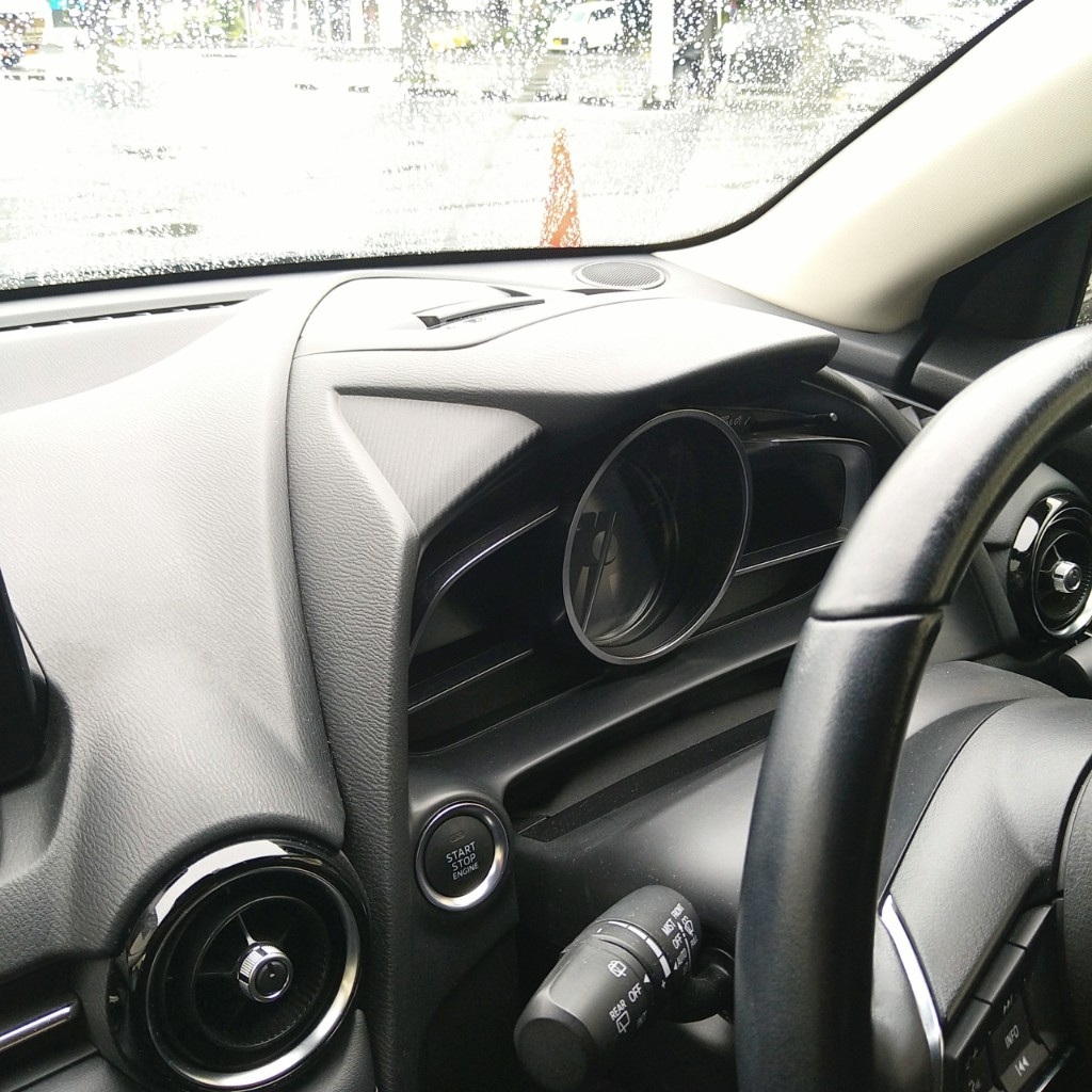 CX-3純正メーターフード流用（マツダ デミオ・DJ）by ねべ - みんカラ