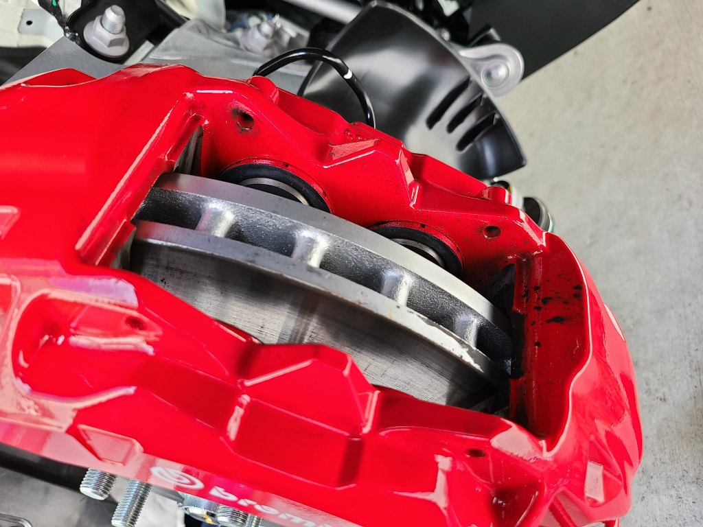 フロントブレーキパッド交換（ホンダ シビックタイプR・FL）by