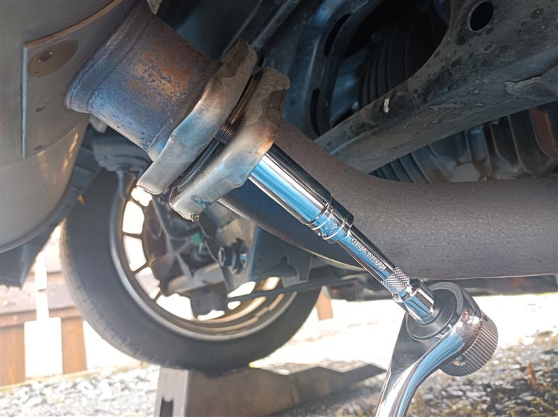 RAVISH NCロードスター デュアルテールマフラー（マツダ ロードスター