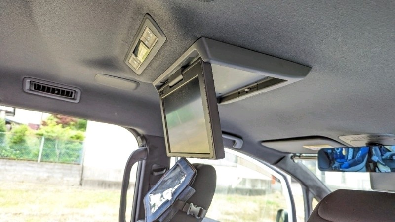 ②V12T-R68Cトヨタ純正フリップダウンモニターをNSZN-Z68Tへ取付