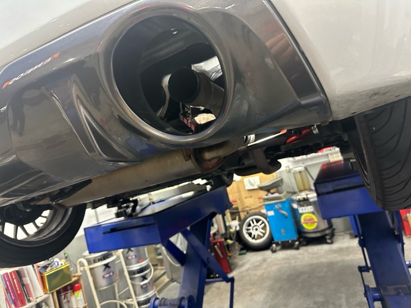 マフラー交換 TRUST/GReddy コンフォートスポーツGTS（スズキ スイフト