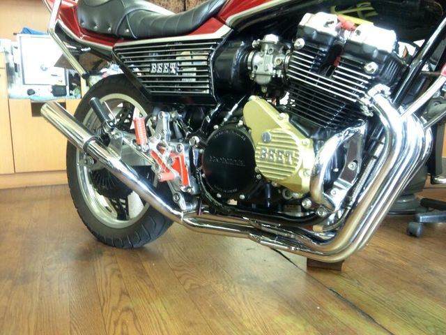 イノウエ イノウエガニマタ タイプ マフラー のパーツレビュー