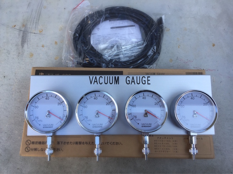 STRAIGHT / TOOL COMPANY STRAIGHT 4連バキュームゲージセット 15-600
