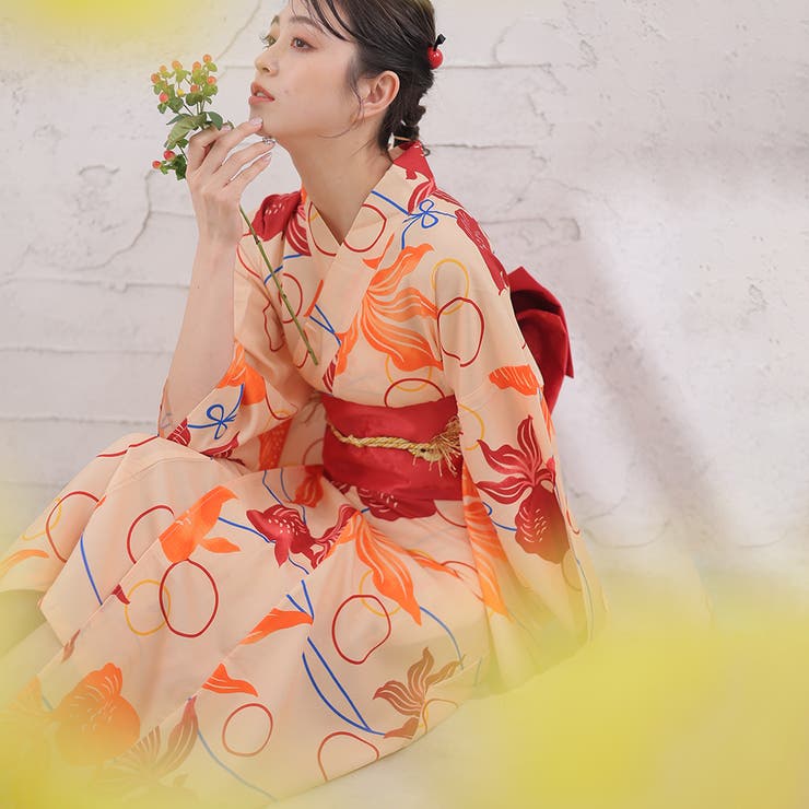 レトロ柄がキュート。浴衣セット 金魚柄 オレンジ色[品番：ZJ000021193