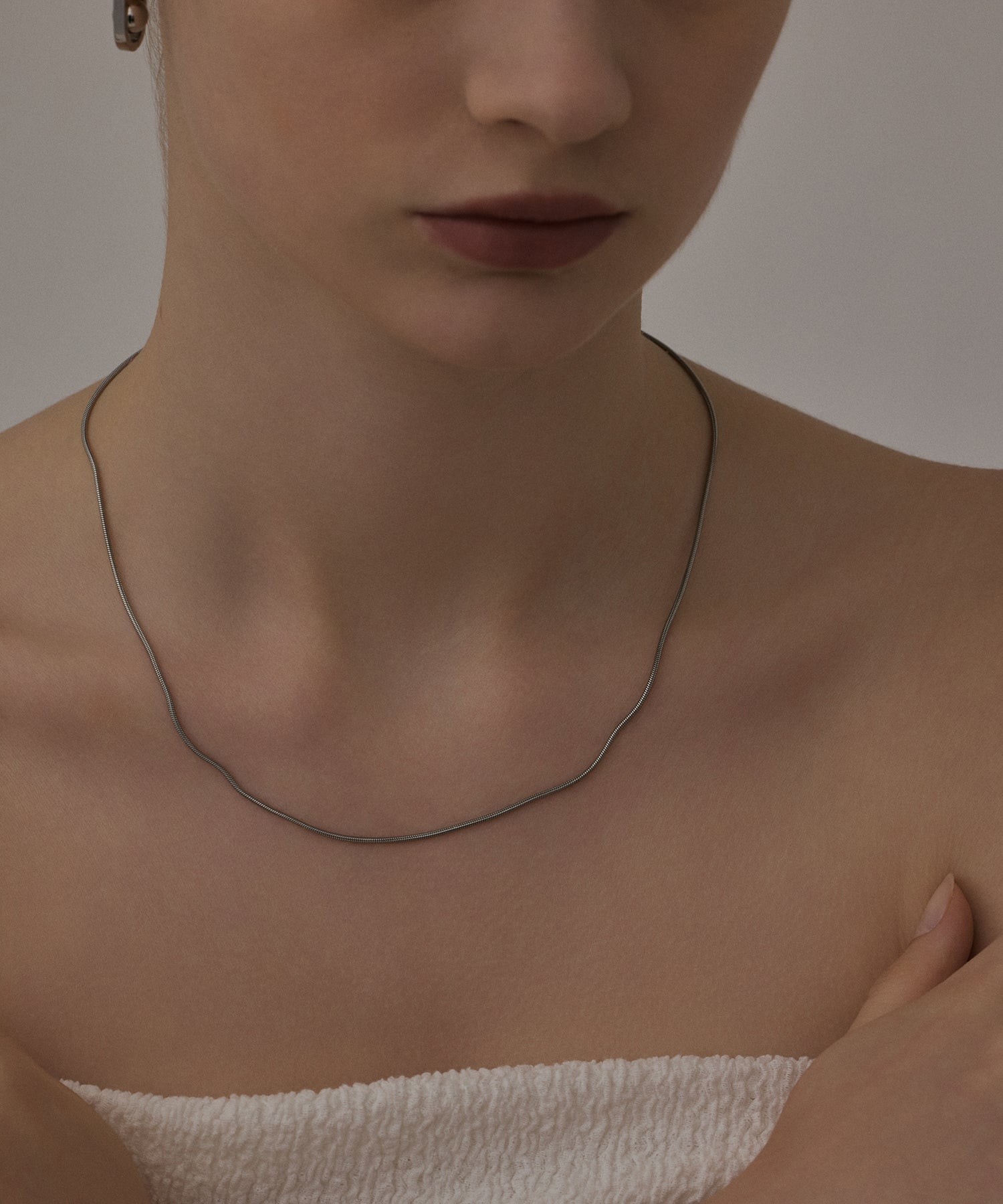 シルバー]1mmスネークチェーンネックレス/45cm