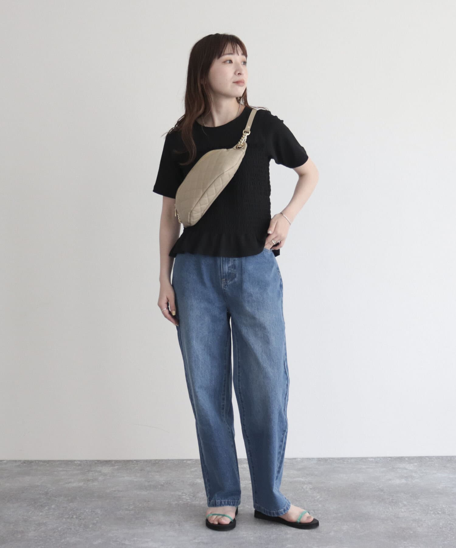 AULENTTI/オーレンティ】 レザーキルトボディバッグ | FREDY & GLOSTER