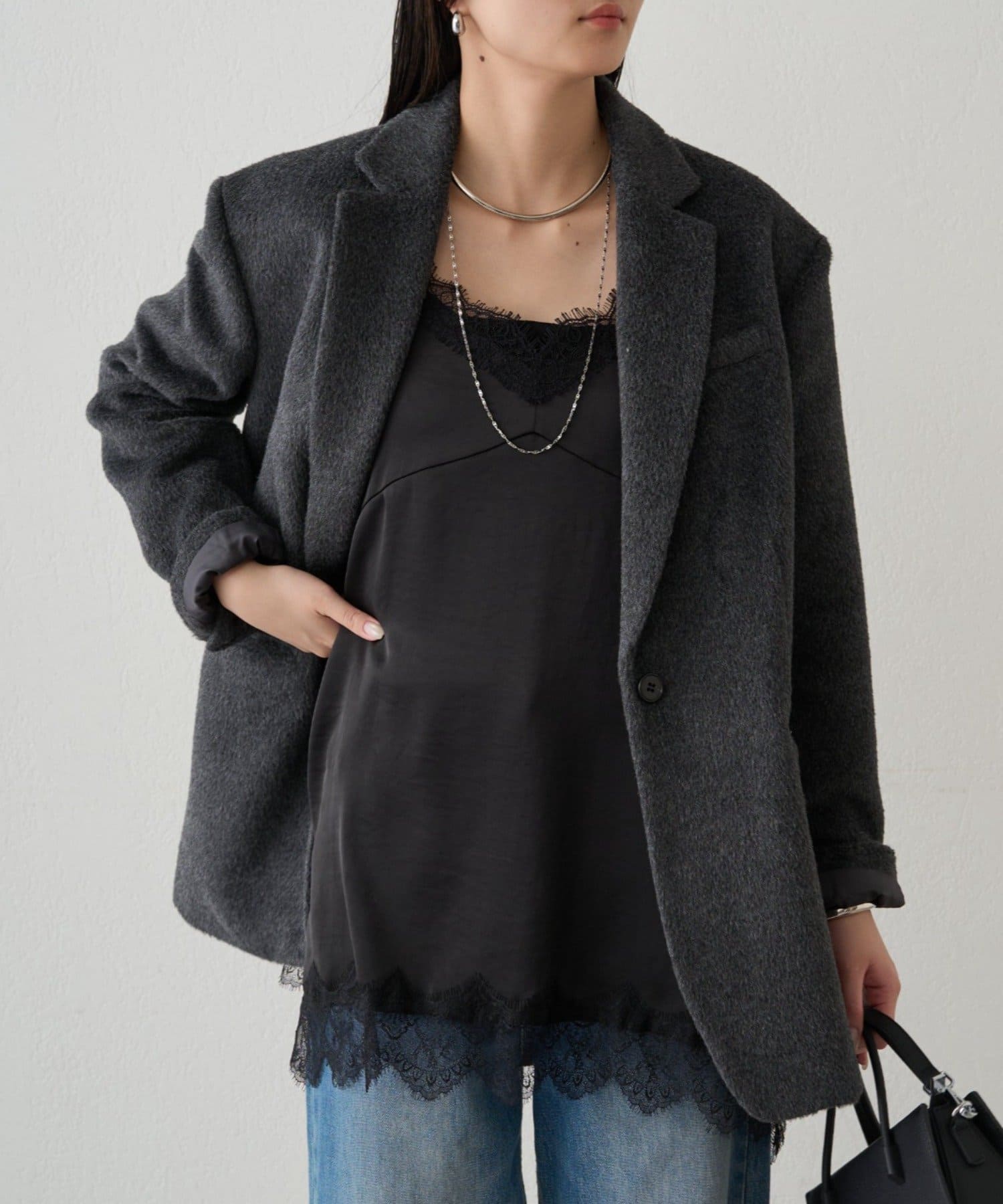 好評につき新色のブラウンが登場！】レースキャミ | LOUNGEDRESS