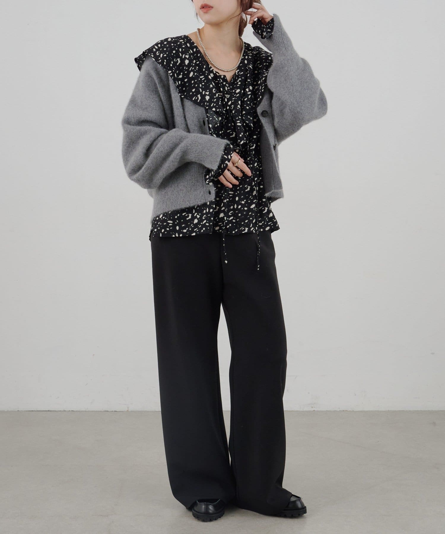 フリルカラーブラウス | SHENERY(シーナリー)レディース | PAL CLOSET