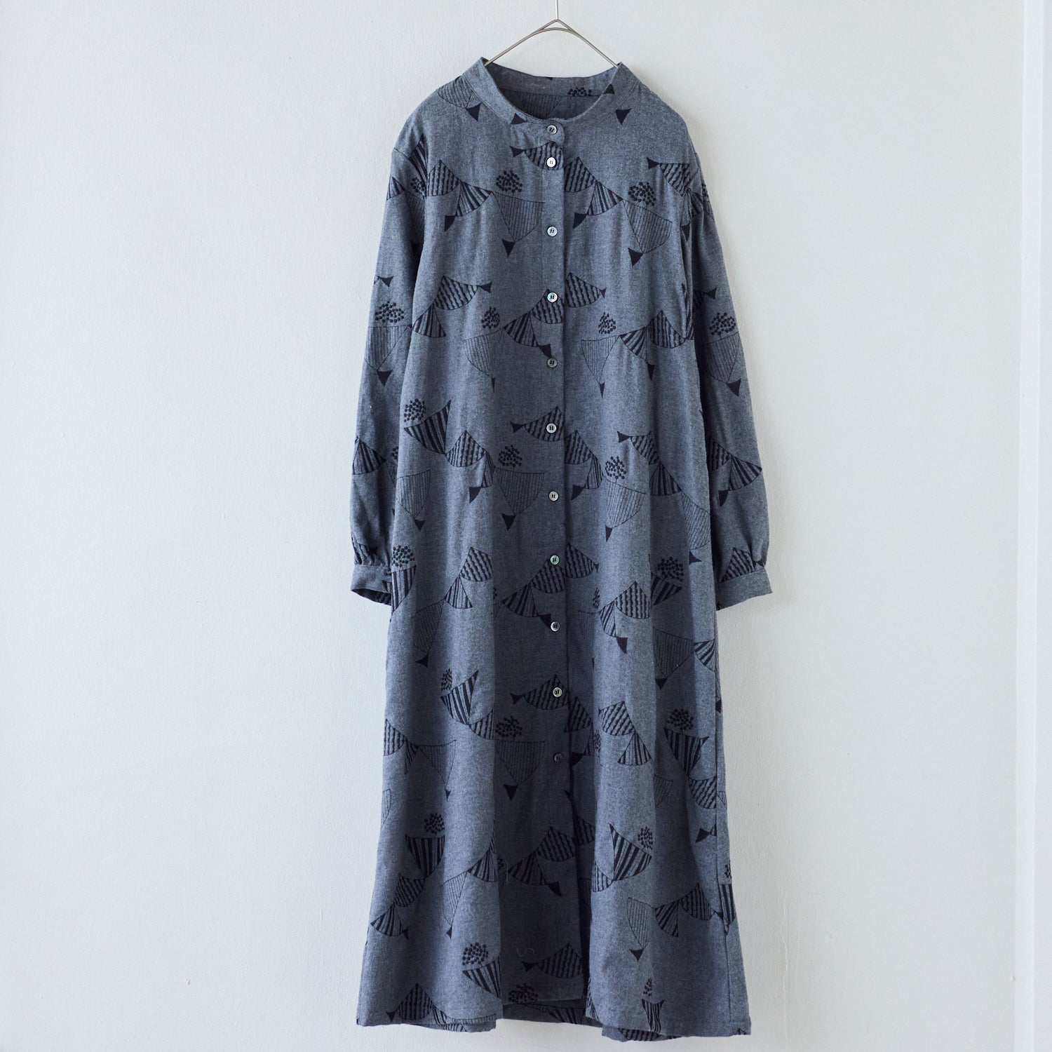 cocca(コッカ) ｜生地通販｜echino/エチノ 2024 ～刺繍 flag～ ビエラ