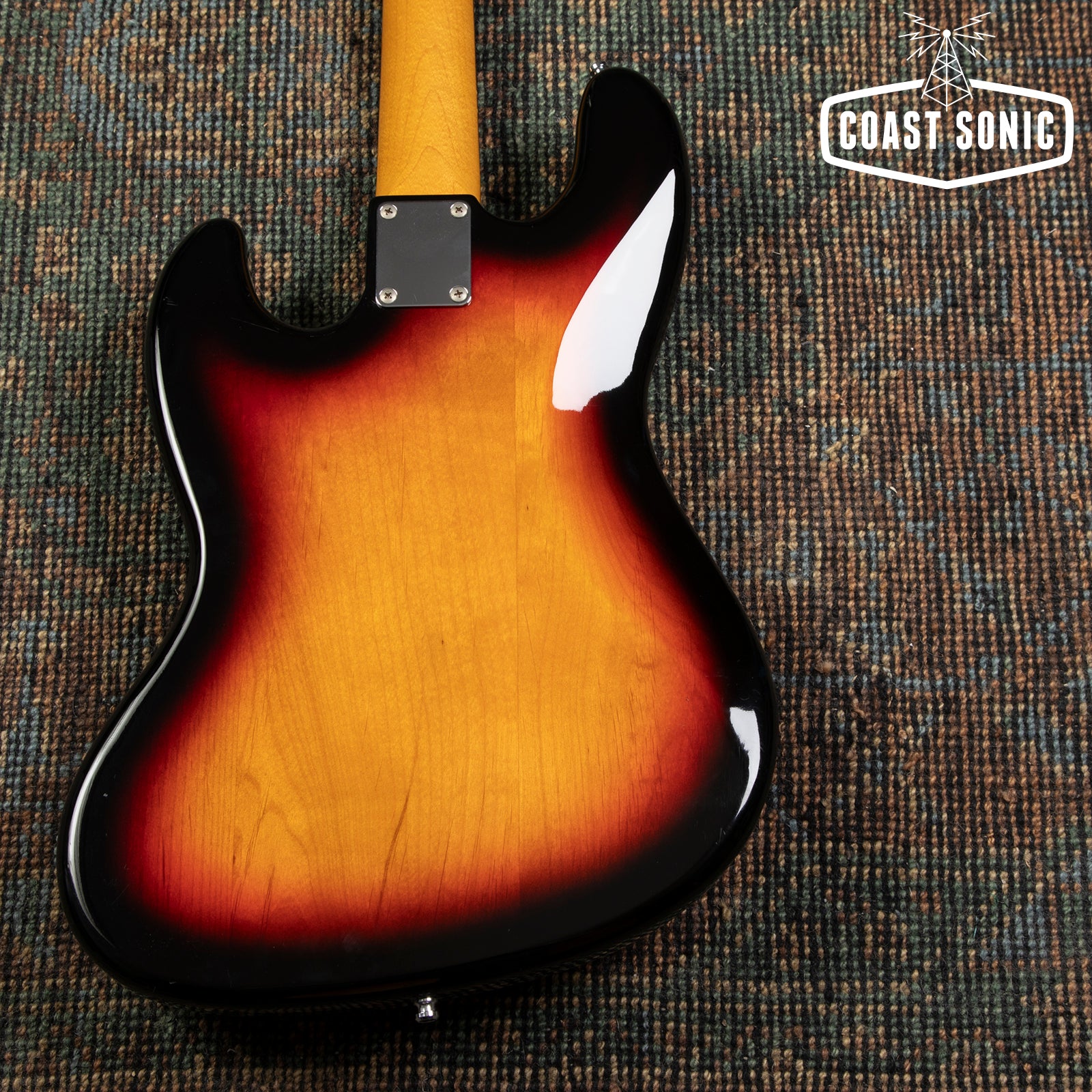 1999 Crafted in Japan Fender '62 Reissue Fretless Jazz Bass 