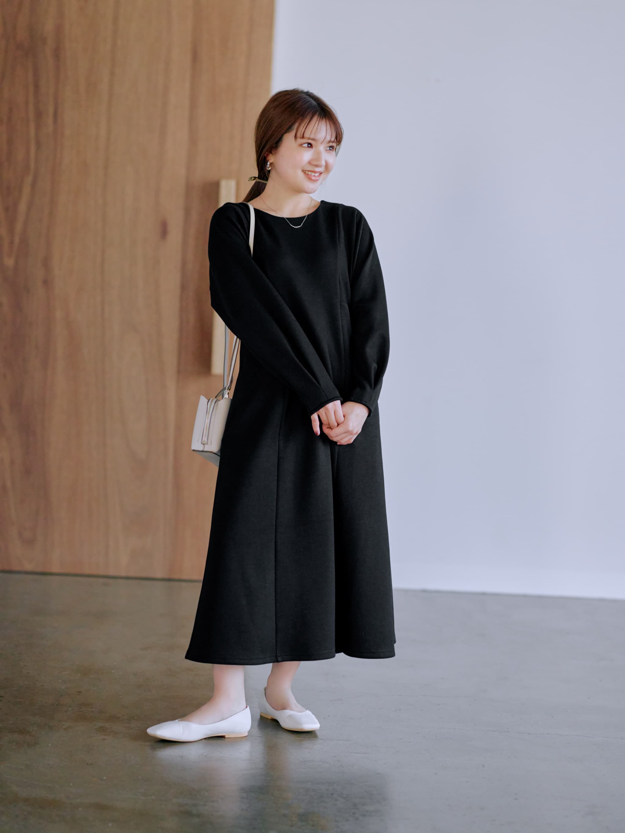 シームデザインスポンディッシュワンピース-short & regula | 小柄・低