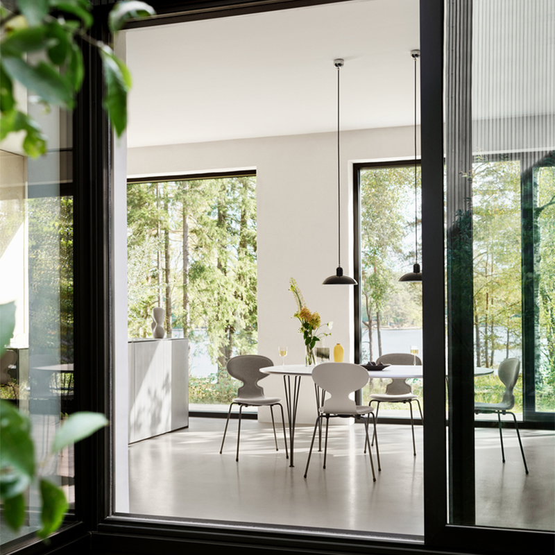 FRITZ HANSEN(フリッツ ハンセン)ANT CHAIR カラードアッシュディープ