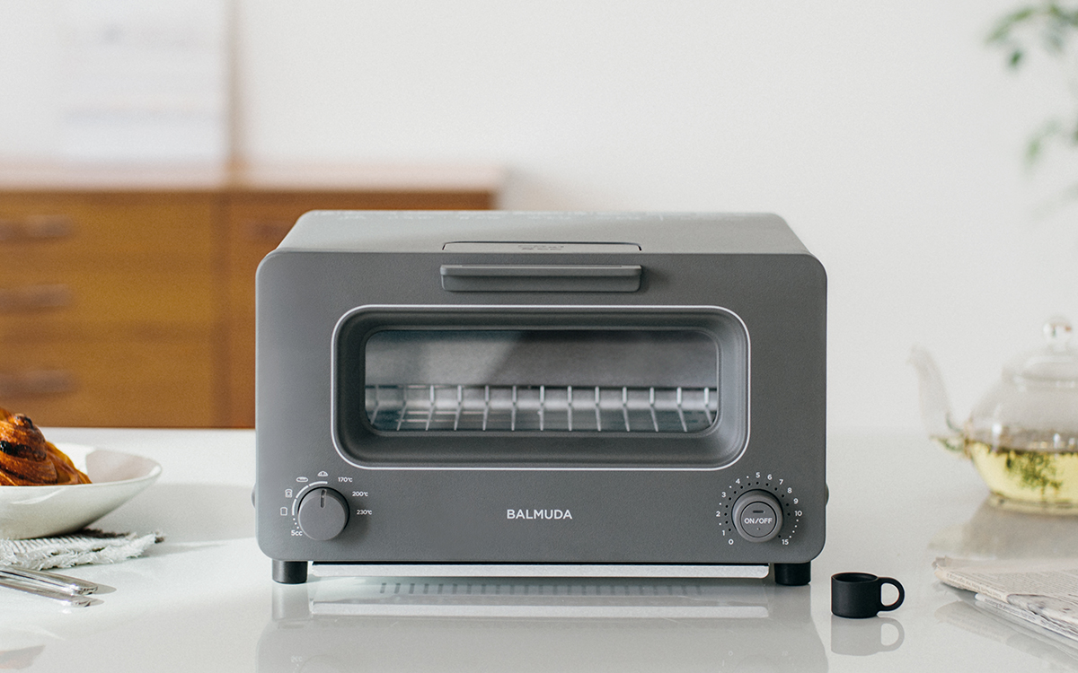 感動のトーストが食べられると話題の「BALMUDA The Toaster」に新色