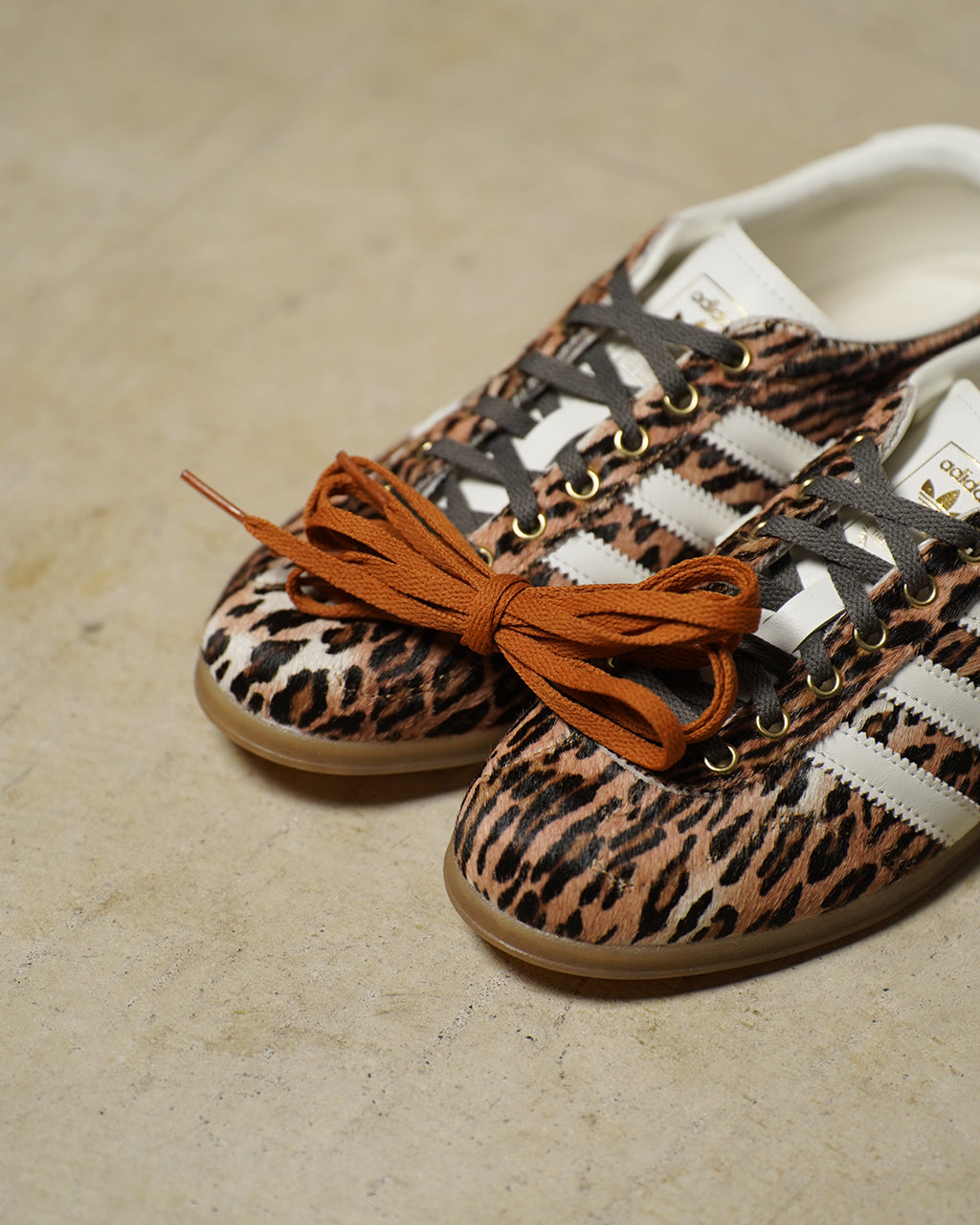 アディダス オリジナルス adidas originals ガゼル ロープロ