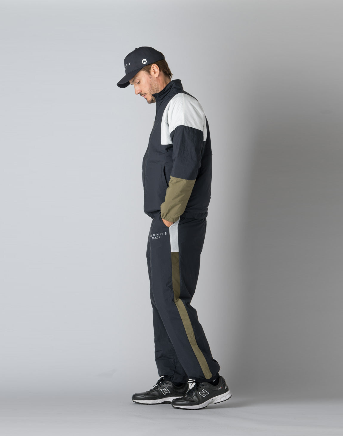 CRONOS BLACK PADDED PANTS【BLACK】