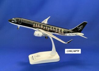 進撃の巨人 – 航空機モデル専門店 クロスウイング