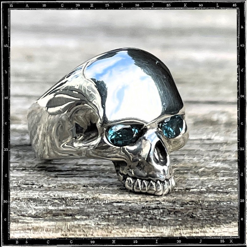 custom-mini-evil-skull.jpg