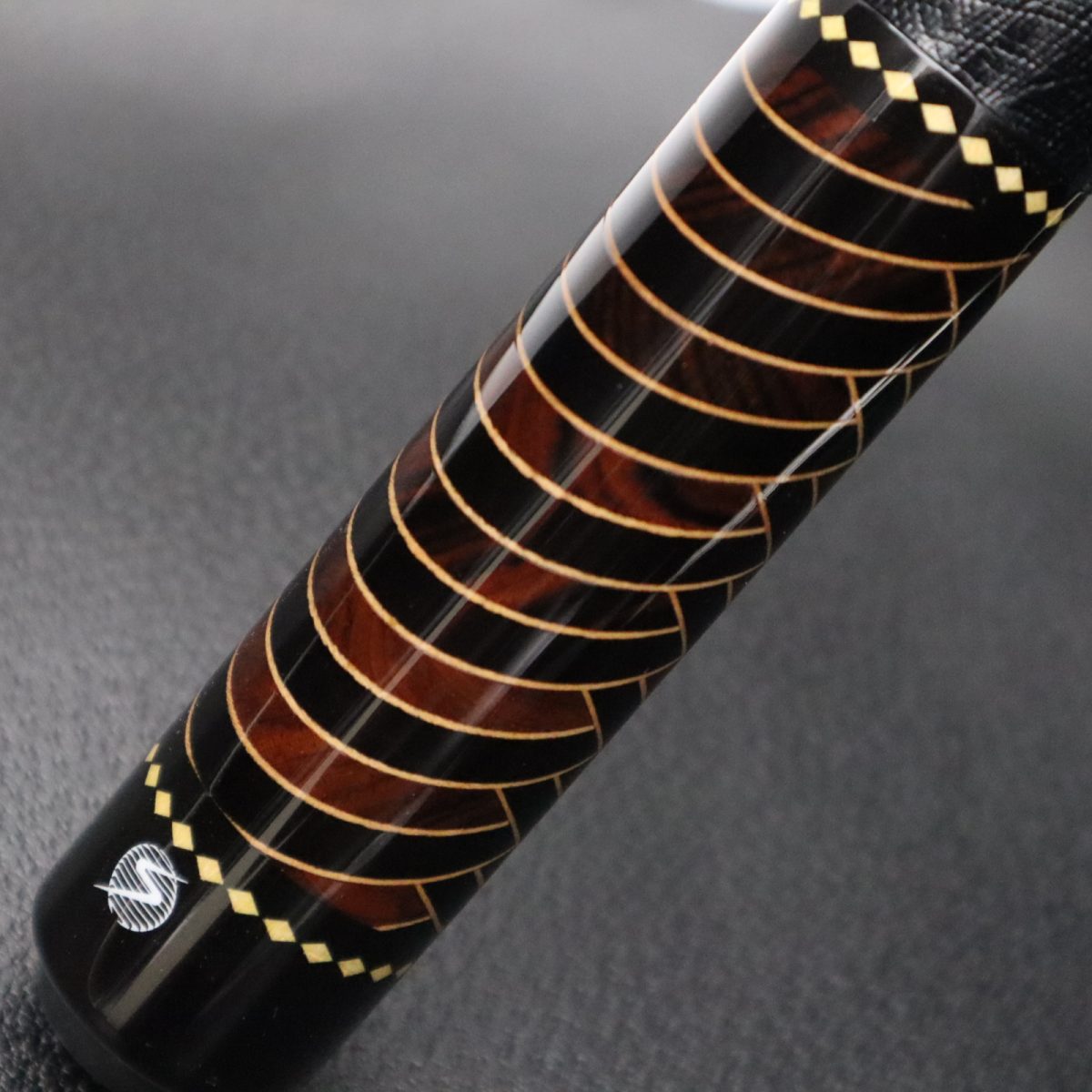 SAMSARA | カスタムキュー｜イリス