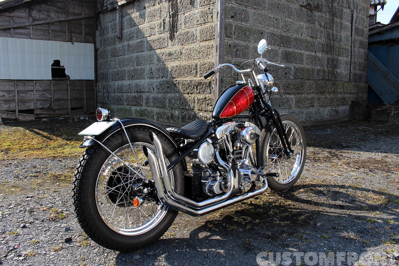 ハーレー ショベルヘッド FXE 1981のチョッパーカスタム・レッドネック