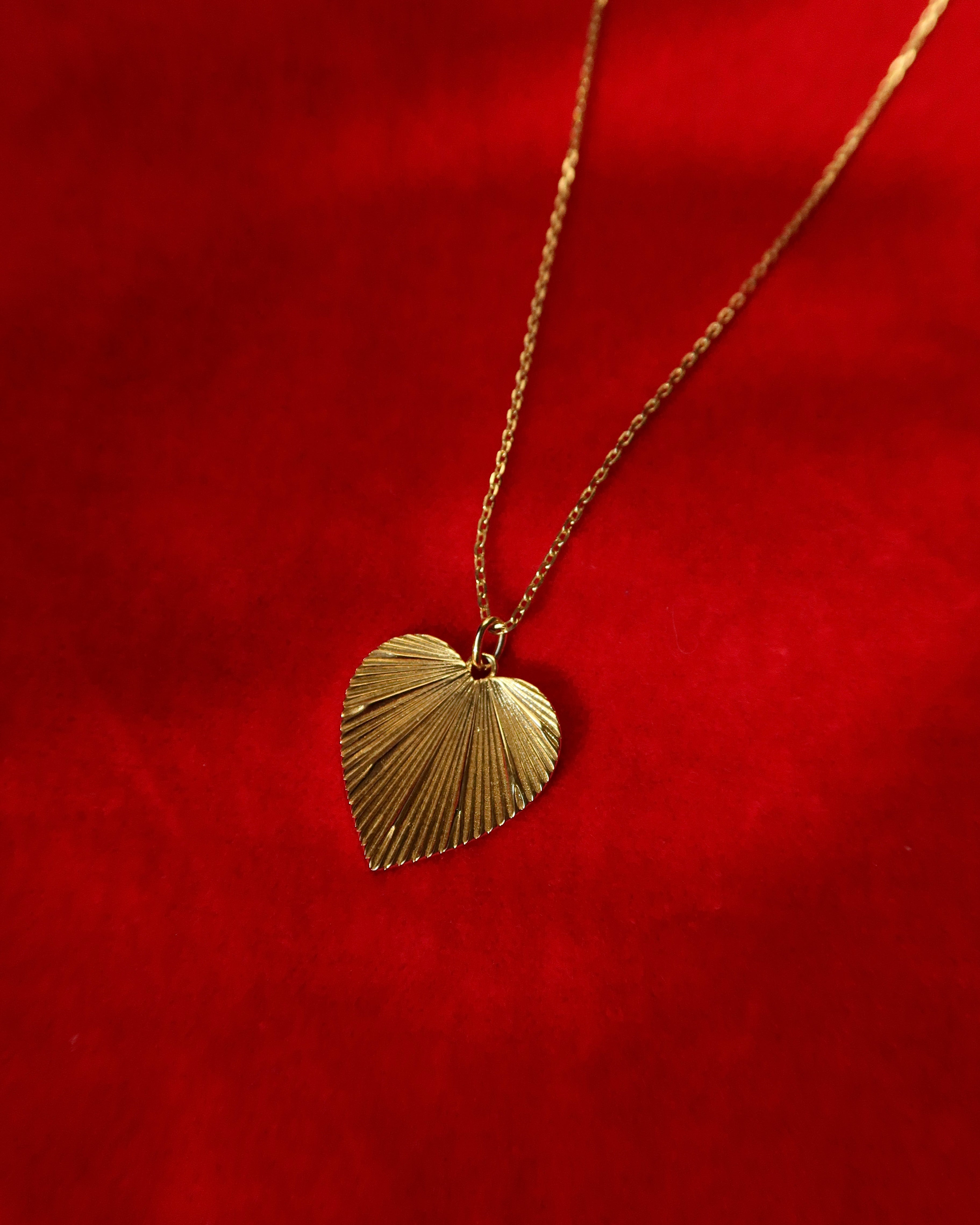 HELEN HEART NECKLACE - Shop Cupcakes and Cashmere